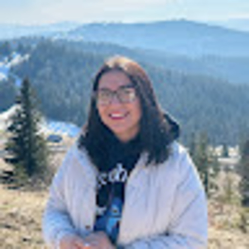 Meet your Posher, Alina